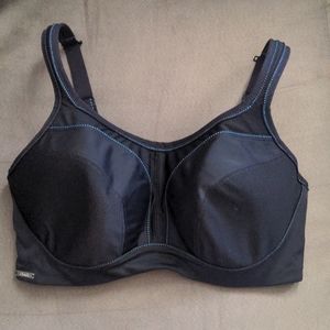 Chantelle high impact sport bra